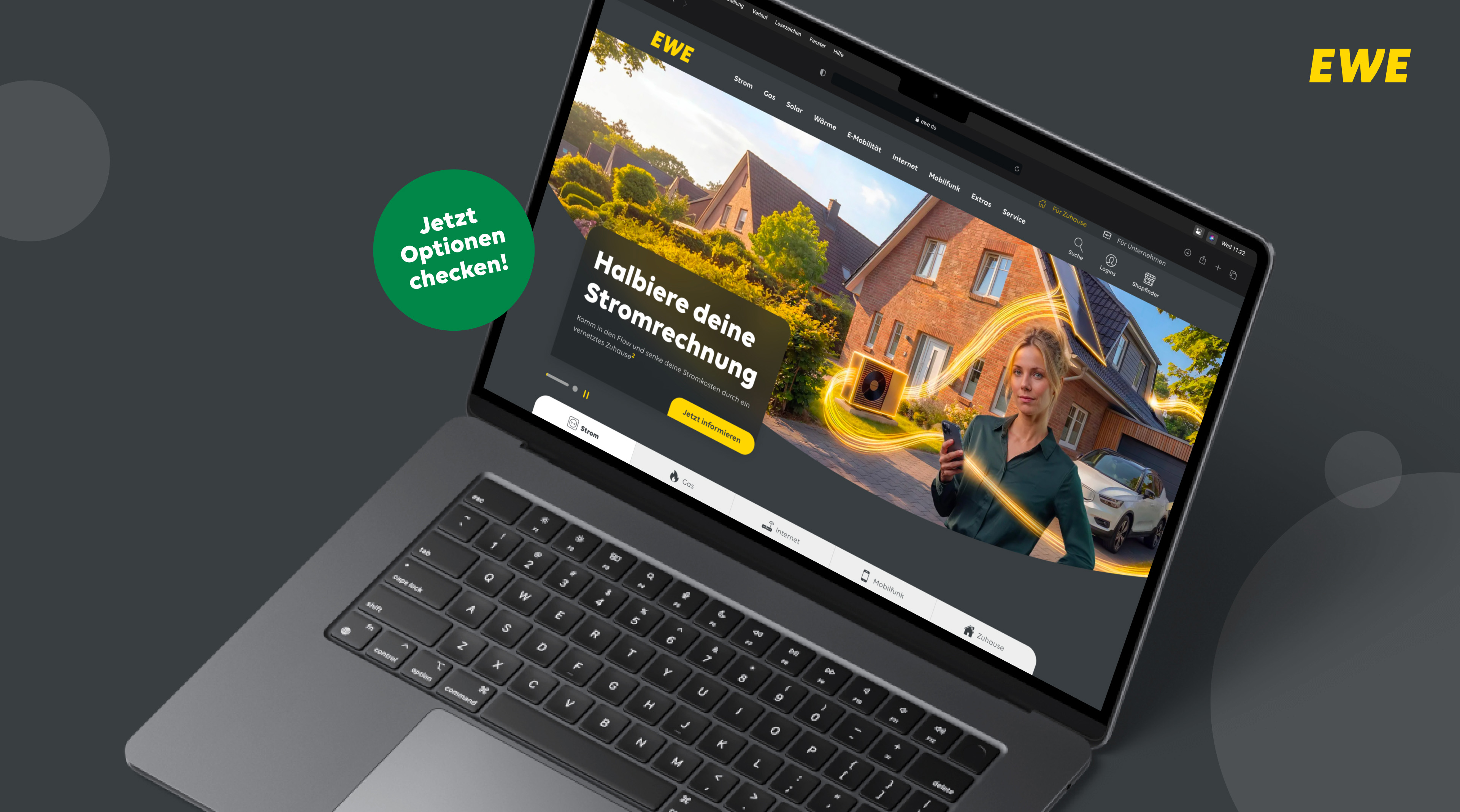 Laptop mockup with EWE campaign creative and a German headline about halving electricity costs
